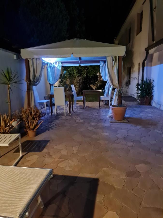 مبيت وإفطار كابوتيرا Gentarrubia المظهر الخارجي الصورة